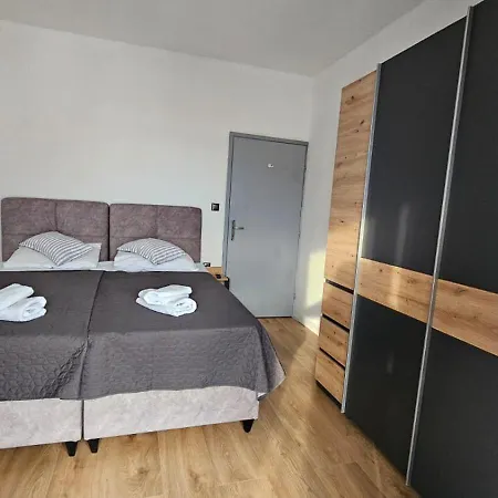 Al Lejlighed Brodarica (Sibenik-Knin)