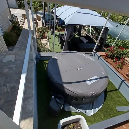 Al Brodarica (Sibenik-Knin)